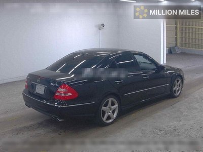 MERCEDES-BENZ E-CLASS - 5