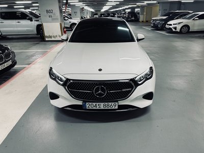 MERCEDES-BENZ E-CLASS - 4