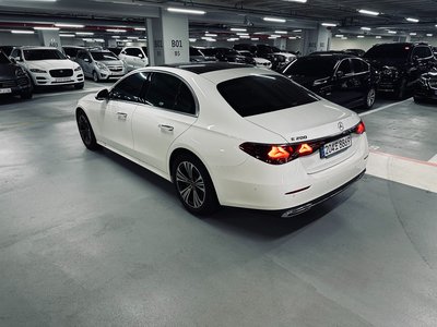 MERCEDES-BENZ E-CLASS - 2