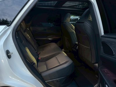 صورة مصغرة 62 لـ 2023 Lexus RX