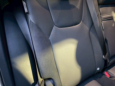 صورة مصغرة 66 لـ 2023 Lexus RX