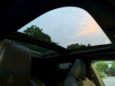 صورة مصغرة 44 لـ 2023 Lexus RX