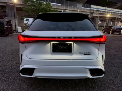 صورة مصغرة 34 لـ 2023 Lexus RX
