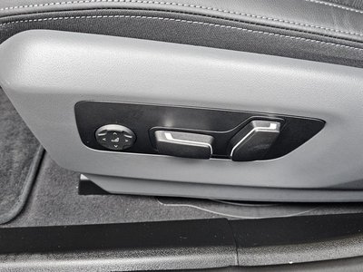 صورة مصغرة 31 لـ 2024 BMW 5 SERIES