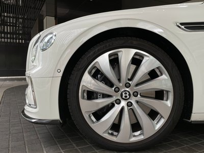 صورة مصغرة 48 لـ 2025 Bentley FLYING SPUR