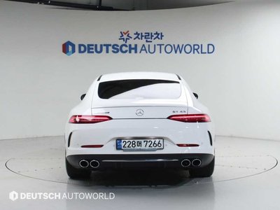 MERCEDES-BENZ AMG GT - 3