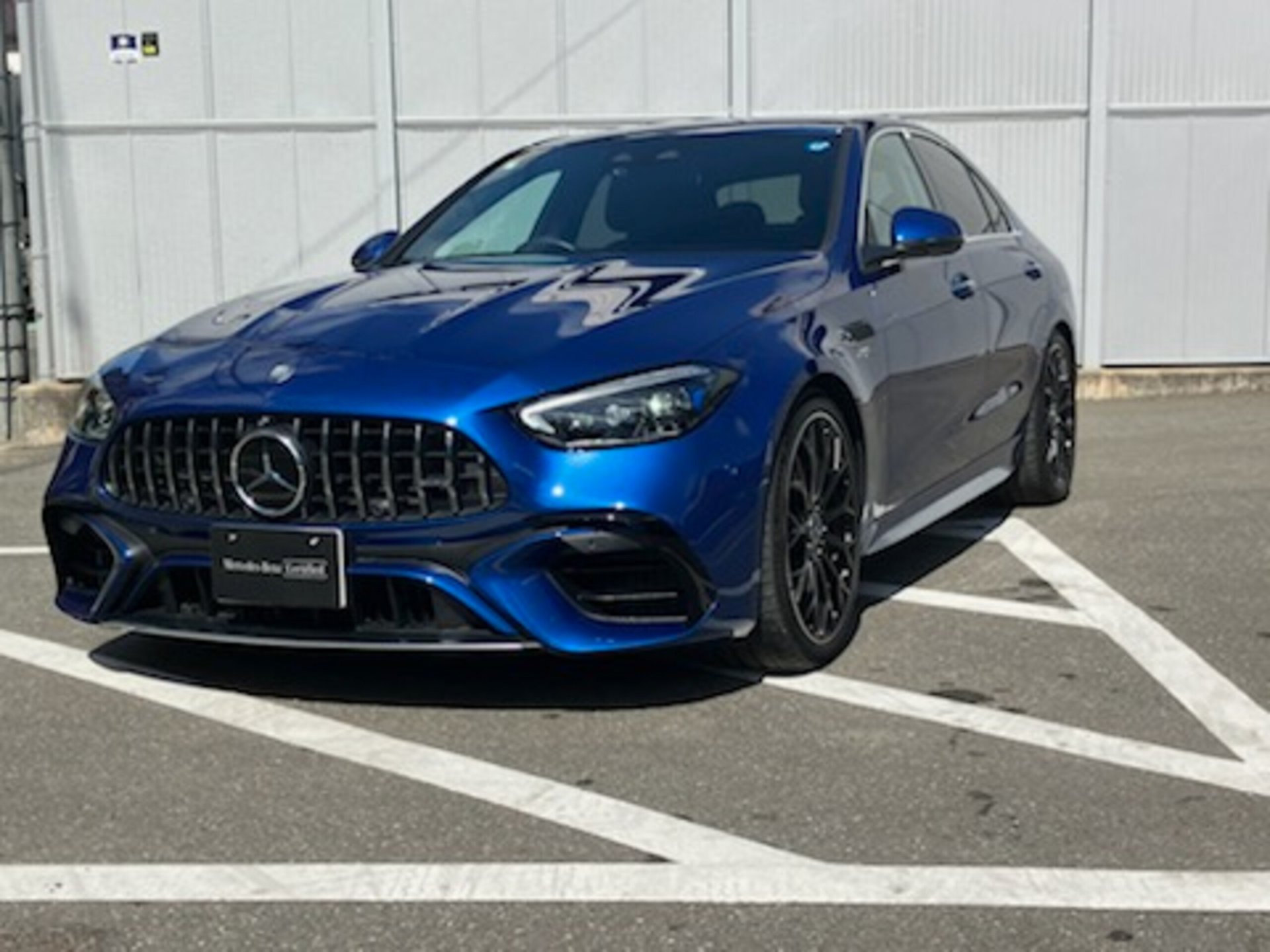 MERCEDES-BENZ C-CLASS AMG - View 1