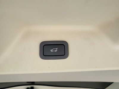 2019 LAND Rover RANGE ROVER — миниатюра 16