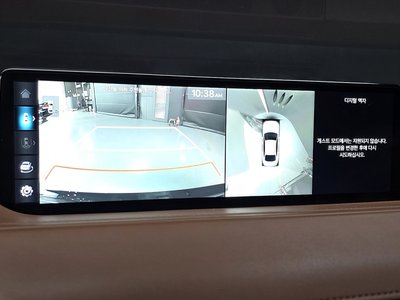 2023 Genesis G80 (RG3) — миниатюра 16