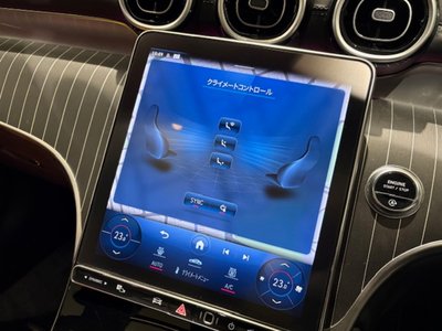 MERCEDES-BENZ GLC - 10