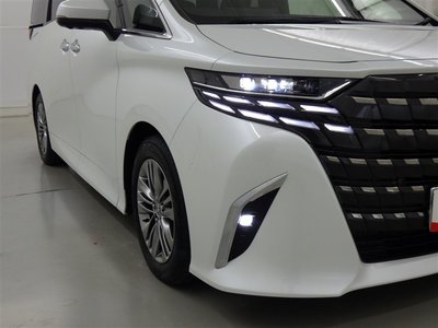 TOYOTA ALPHARD - 8
