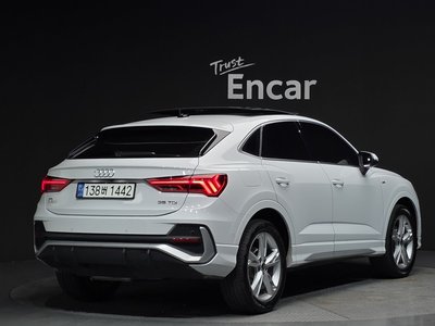 AUDI Q3 - 4