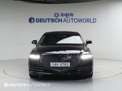2019 Genesis G90 照片 2