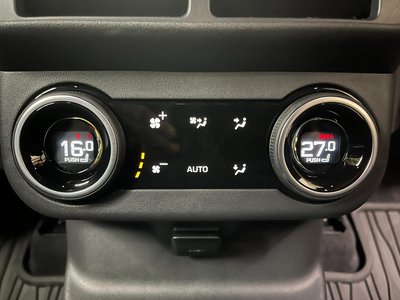 LAND ROVER RANGE ROVER VELAR - 4