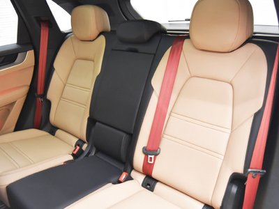2024 Porsche CAYENNE — миниатюра 14