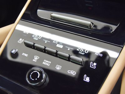 2024 Porsche CAYENNE — миниатюра 16