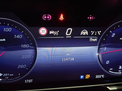 MERCEDES-BENZ S-CLASS - 8