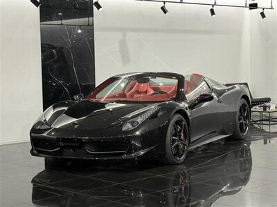 FERRARI 458 SPIDER