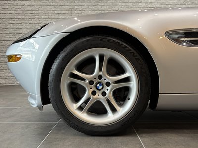 2000 BMW Z8 photo 11