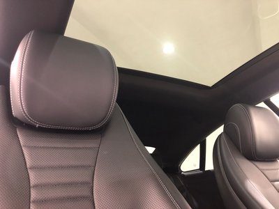 MERCEDES-BENZ E-CLASS COUPE - 10