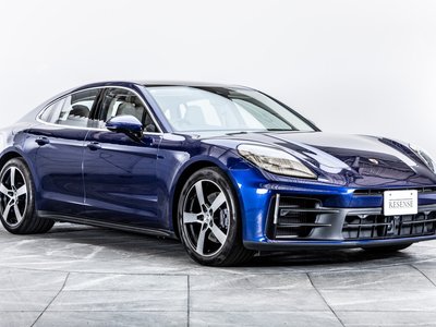 PORSCHE PANAMERA - 10