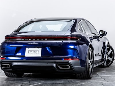 PORSCHE PANAMERA - 3