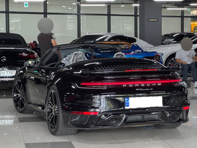 PORSCHE 911 - 3