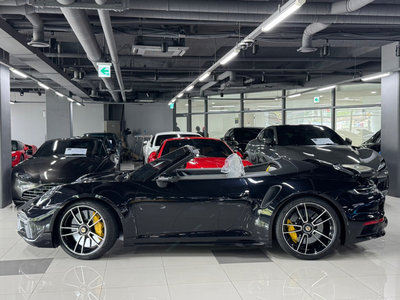 PORSCHE 911 - 5
