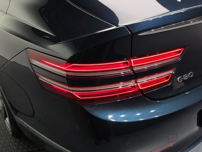 GENESIS G80 (RG3) - 10