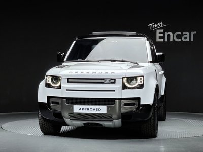 LAND ROVER DEFENDER - 2