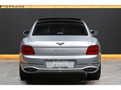 BENTLEY FLYING SPUR - 9