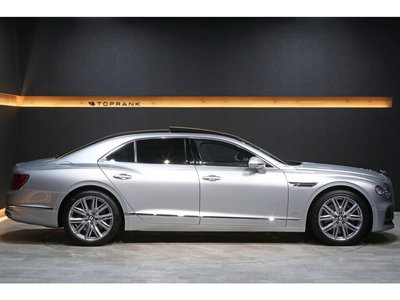 BENTLEY FLYING SPUR - 7