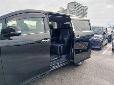 TOYOTA ALPHARD - 4