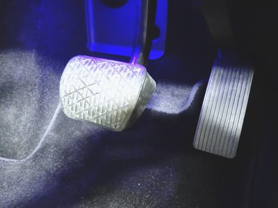 MERCEDES-BENZ GLB - 9