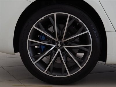 2022 Maserati GHIBLI photo 7