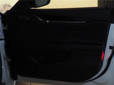 2022 Maserati GHIBLI thumbnail 19