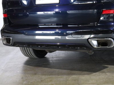 BMW X7 - 10