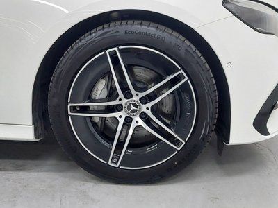 MERCEDES-BENZ E-CLASS - 6