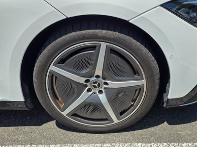 MERCEDES-BENZ EQE - 6