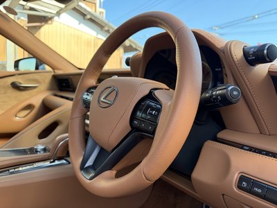 2018 Lexus LC thumbnail 37