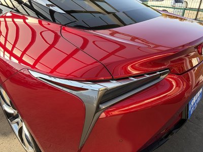 2018 Lexus LC thumbnail 29