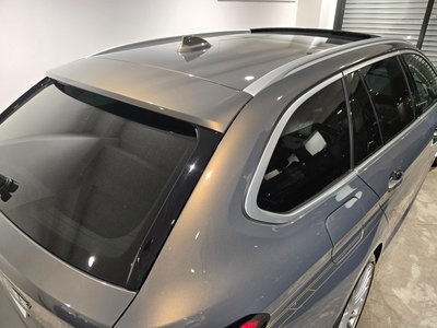 BMW ALPINA B5 TOURING - 10