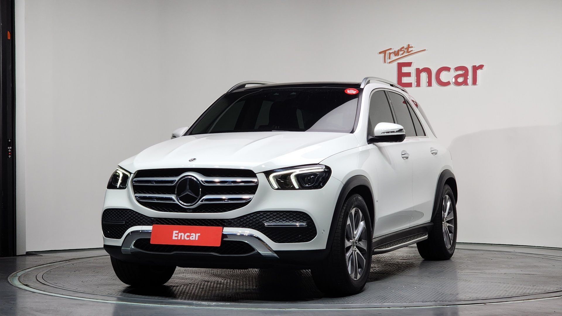 MERCEDES-BENZ GLE - View 1