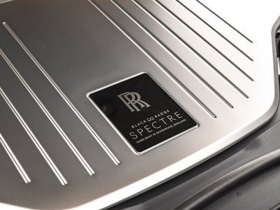 صورة 10 لـ 2025 ROLLS-ROYCE SPECTRE
