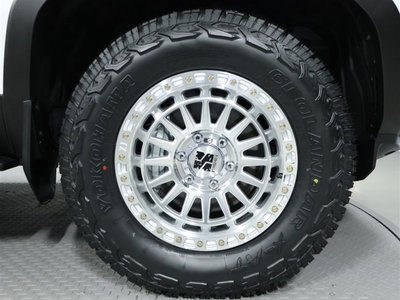 TOYOTA LAND CRUISER 250 - 7