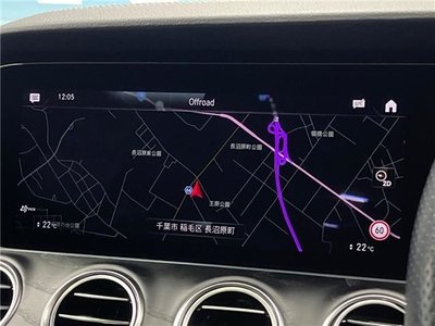 MERCEDES-BENZ E-CLASS - 8