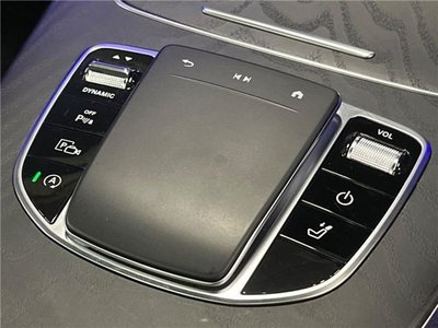 MERCEDES-BENZ E-CLASS - 9