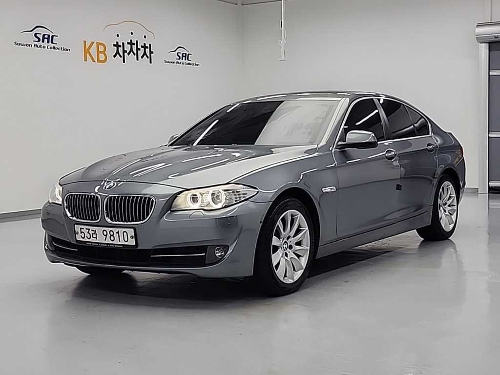 BMW 5 SERIES - View 1