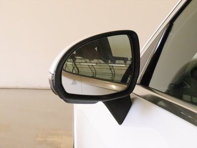 MERCEDES-BENZ GLC - 6