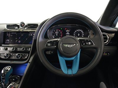 BENTLEY BENTAYGA - 6